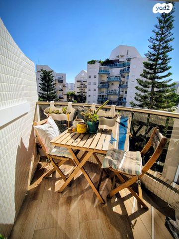 דירה, הרב נריה 9, נאות שקמה, ראשון לציון