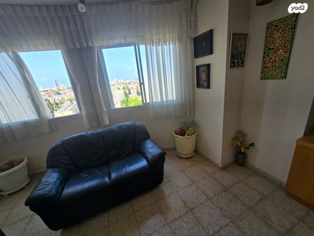 דירה, חזית חמש 15, תל גיבורים, חולון