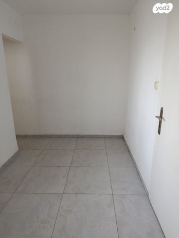 דירה, יעל 43, תל חנן, נשר