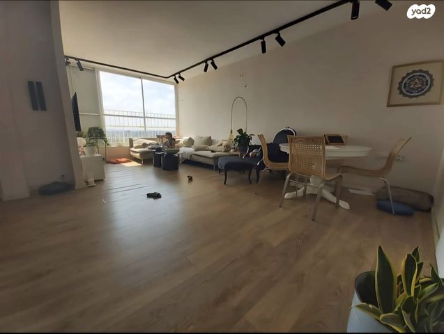 מאיר ויניק 11