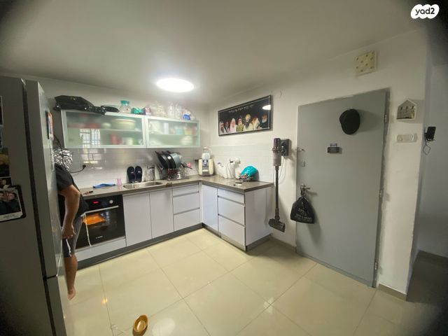 דירה, מסילת העולים, ג'סי כהן, חולון