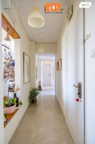 דירה, החסידה 17, גילה, ירושלים