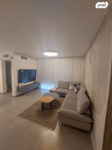 דירה, שפרינצק 6, נהריה