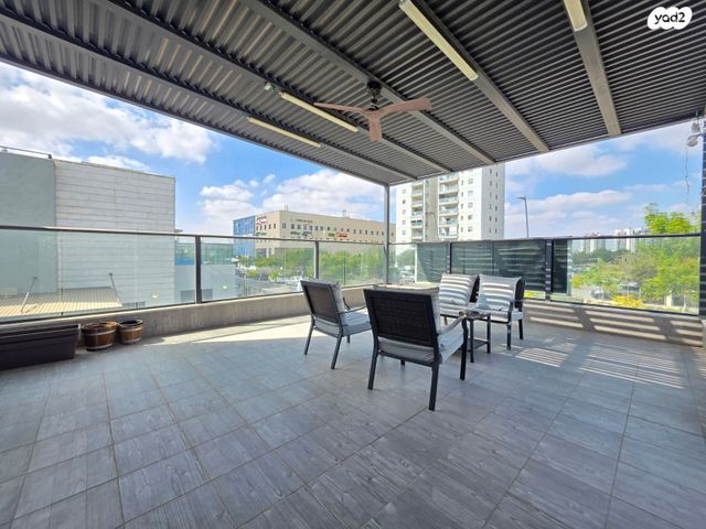 גג/ פנטהאוז, שדרות אבני החושן, כרמי גת, קרית גת