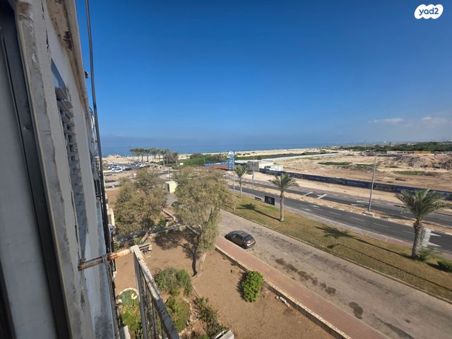 גיורא יוספטל 40