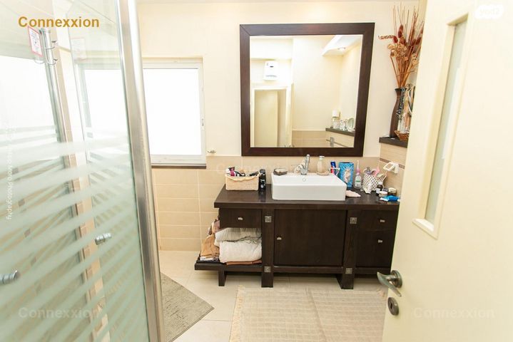 דירה, נעמי, כרמליה, חיפה