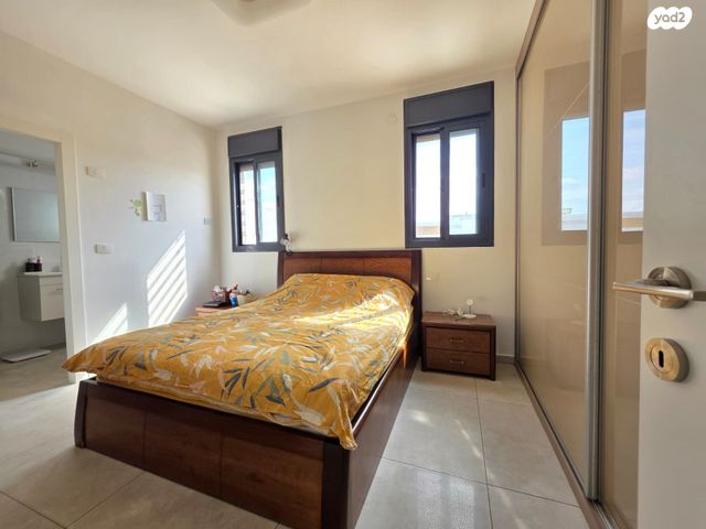 גג/ פנטהאוז, שדרות אבני החושן, כרמי גת, קרית גת