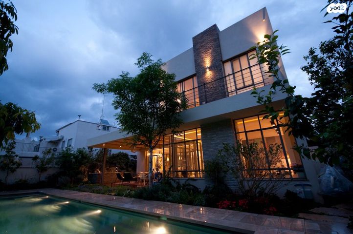 בית פרטי/ קוטג', קרית יערים, רמת השרון