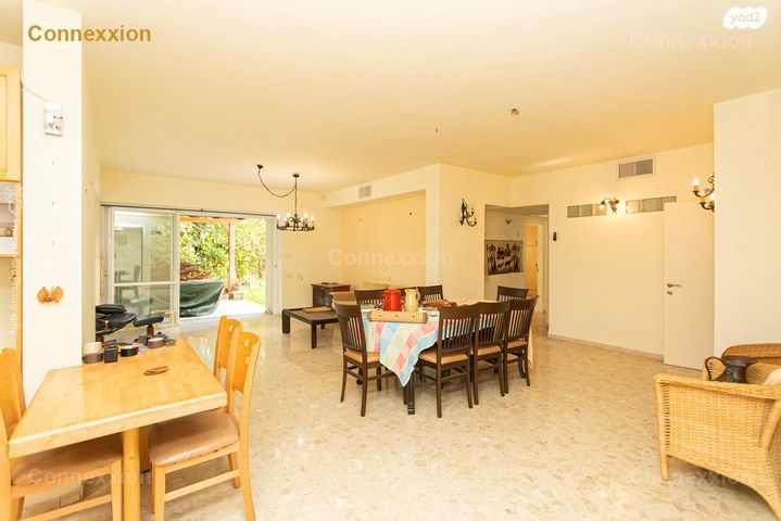 דירת גן, מנדל זינגר, סביוני הכרמל, חיפה