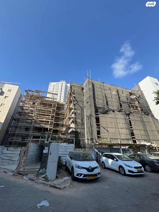 דירת גן, הרב קוק 1, רובע ב', אשדוד