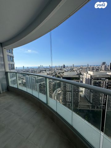 דירה, גרציאני יצחק, גני שרונה, קרית הממשלה, תל אביב יפו