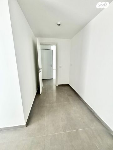 דירה, שדרות ירושלים 129, תל אביב יפו