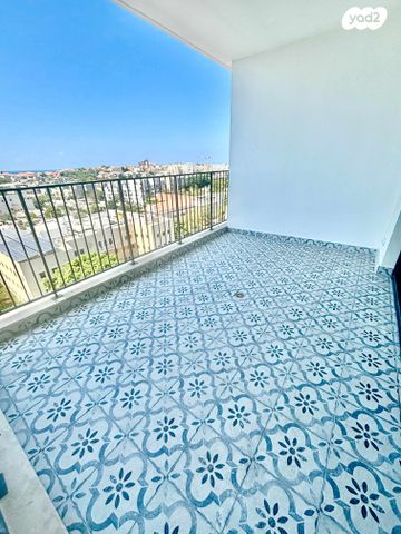 שדרות ירושלים 129