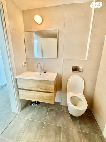 דירה, שדרות ירושלים 129, תל אביב יפו