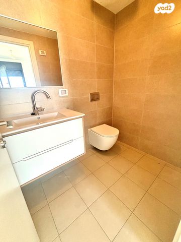 דירה, שדרות ירושלים 129, תל אביב יפו