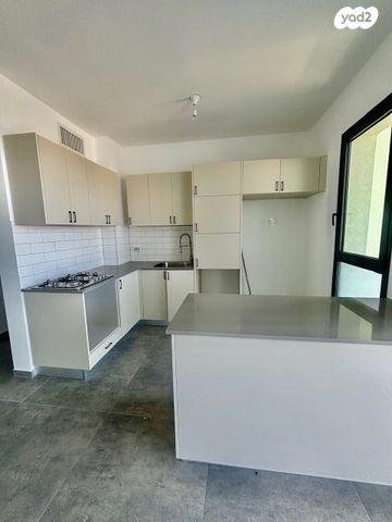 דירה, שדרות ירושלים 129, תל אביב יפו