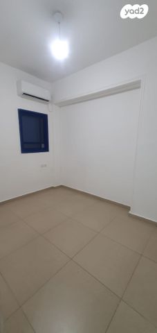 בית פרטי/ קוטג', בן ציון פוגל, סלע, רחובות