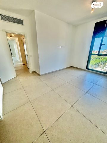 דירה, שדרות ירושלים 129, תל אביב יפו