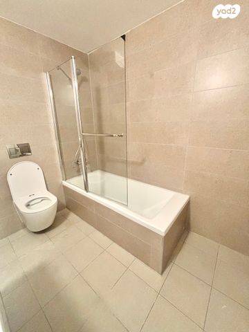 דירה, שדרות ירושלים 129, תל אביב יפו