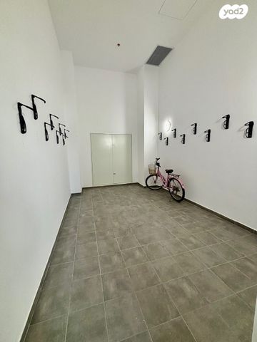 דירה, שדרות ירושלים 129, תל אביב יפו