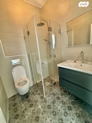 דירה, שדרות ירושלים 129, תל אביב יפו