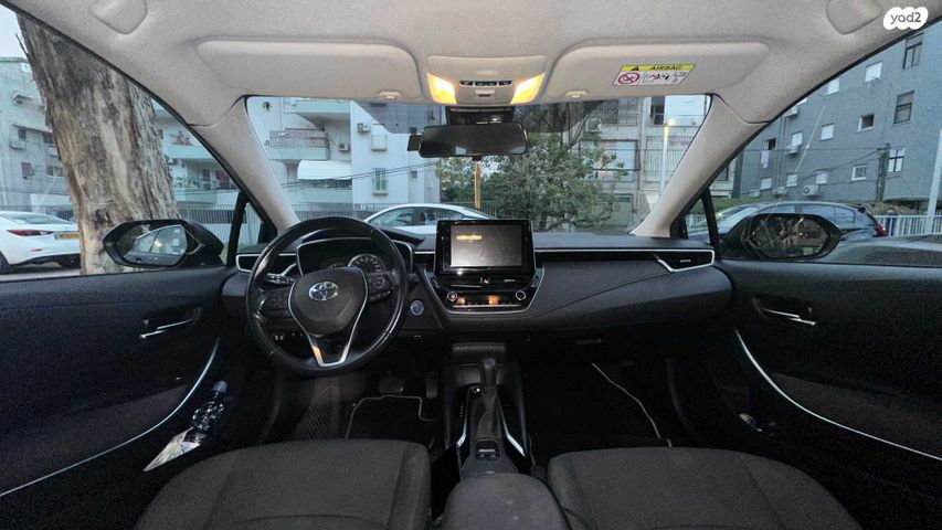 מודעת רכב טויוטה קורולה