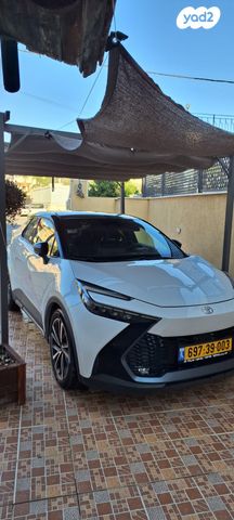 טויוטה C-HR