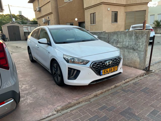 מודעת רכב יונדאי איוניק