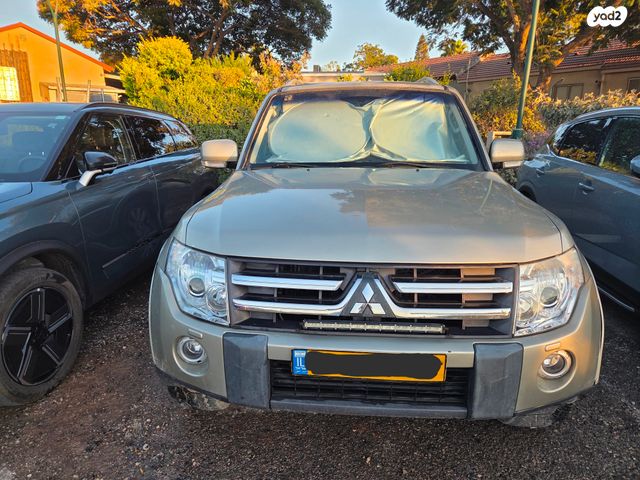 מודעת רכב מיצובישי פג'רו