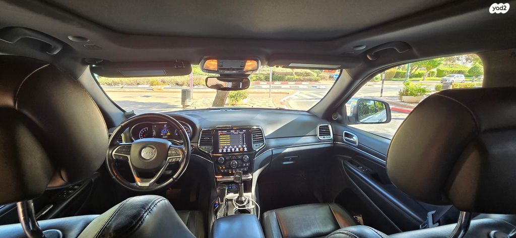 ג'יפ גרנד צ'ירוקי