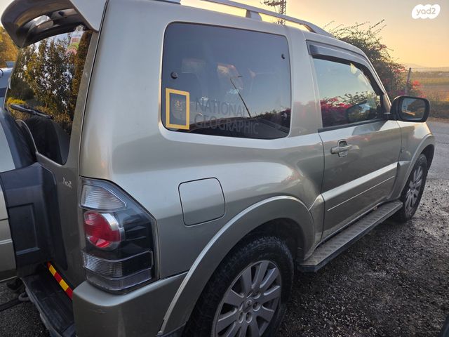 מיצובישי פג'רו