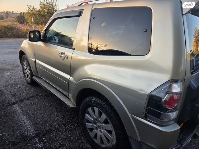 מיצובישי פג'רו