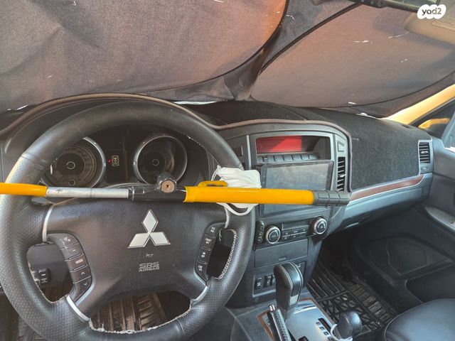 מיצובישי פג'רו