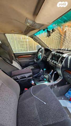 מודעת רכב טויוטה לנד קרוזר