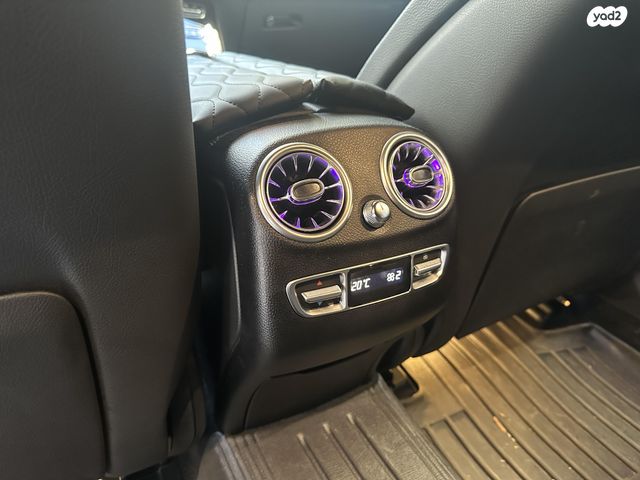 מרצדס-בנץ EQC