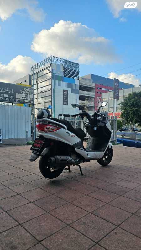 סאן יאנג ג'וי רייד 200