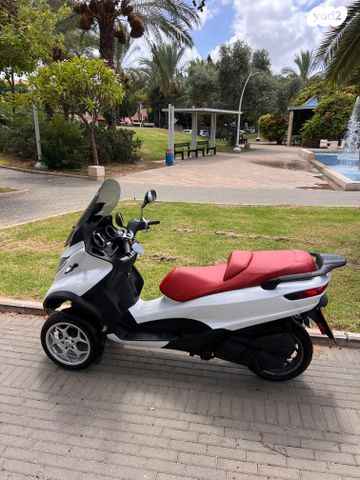 מודעת רכב פיאג'ו MP3 300 LT