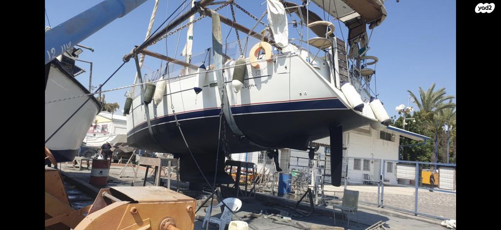 יאכטות - מפרשית