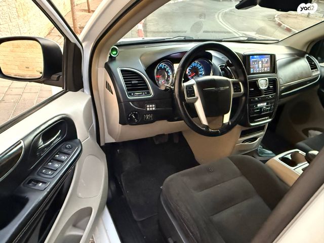 קרייזלר גראנד וויאג'ר