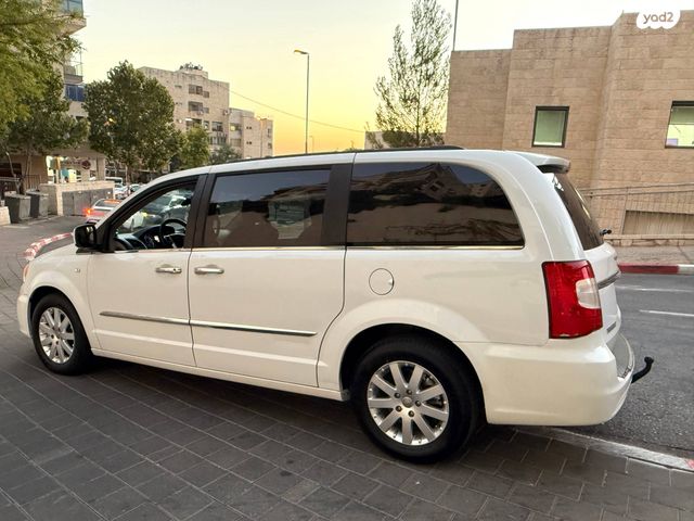 קרייזלר גראנד וויאג'ר