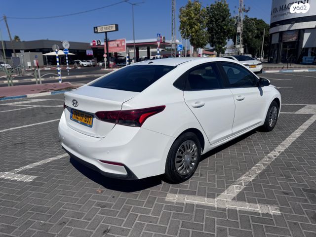 יונדאי אקסנט i25