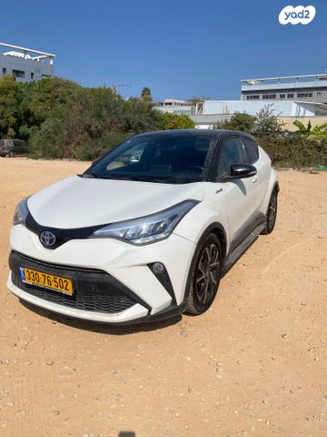 מודעת רכב טויוטה C-HR