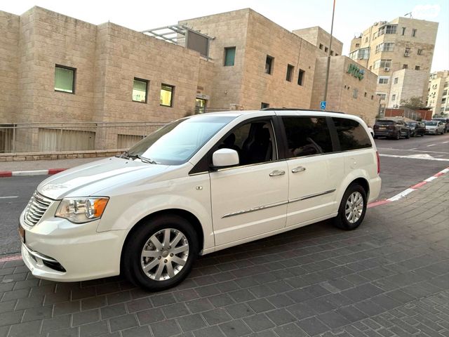 קרייזלר גראנד וויאג'ר