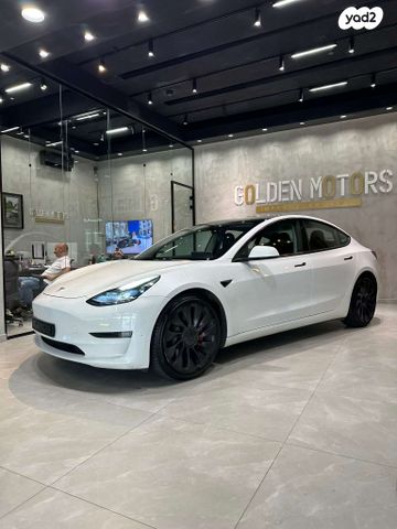 מודעת רכב טסלה מודל 3
