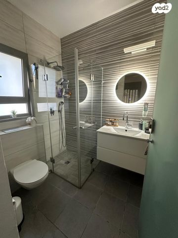 דירת גן, הגיא 86, שער הגיא מערב, יקנעם עילית