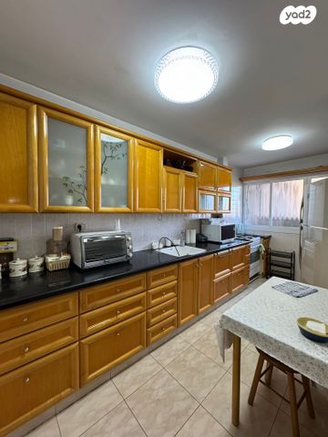 דירה, חטיבת כרמלי 42, נווה פז, חיפה