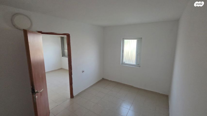 דירה, הזית 39, מגדים, קרית גת