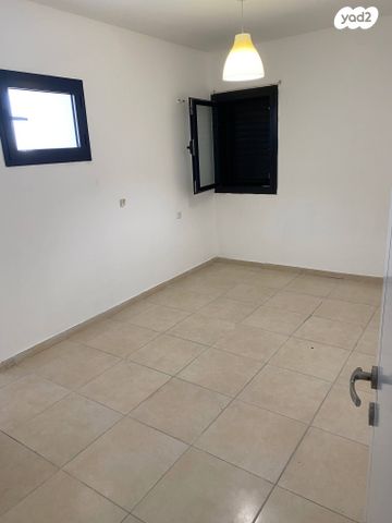 דירה, השומרון 10, רמת הנשיא, בת ים