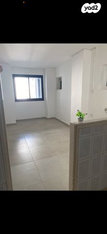 דירה, השומרון 10, רמת הנשיא, בת ים