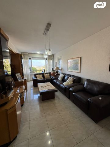 חטיבת כרמלי 42